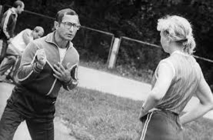 Наталья Шубенкова. Она брала барьер любой, но не политический