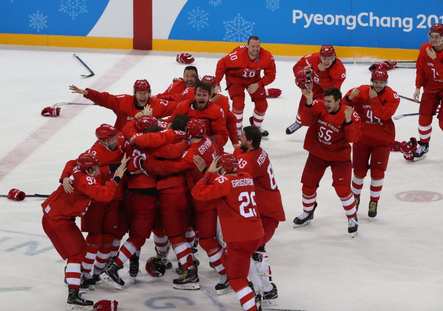 2018. Пхенчхан. Радость сборной России после победы в финале над Германией