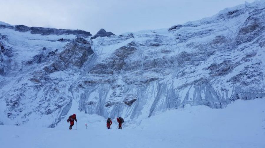 Подходы к стене





