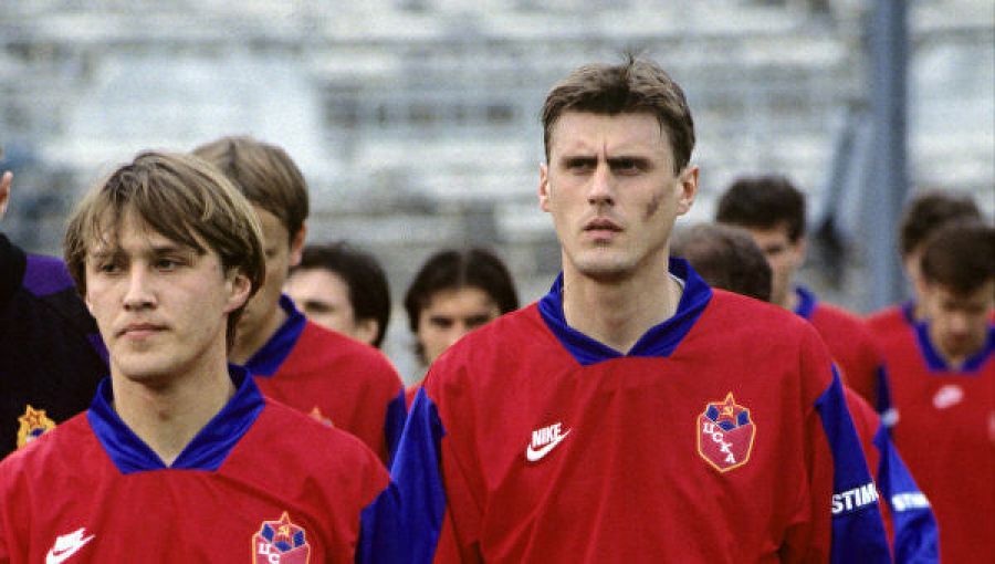Валерий Минько (справа) - игрок ЦСКА 