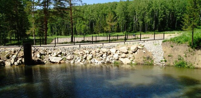 На «Мишиной горе» в Белокурихе готовят летние спортобъекты