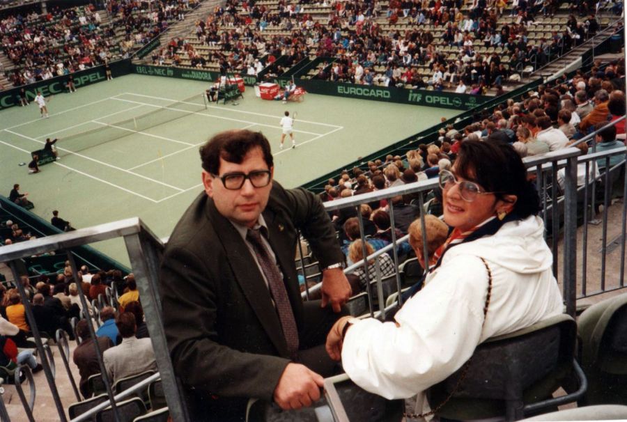 2000 год. Евгений Богатырев с женой Татьяной на матче Кубка Дэвиса. Фото из личного архива Евгения Богатырева