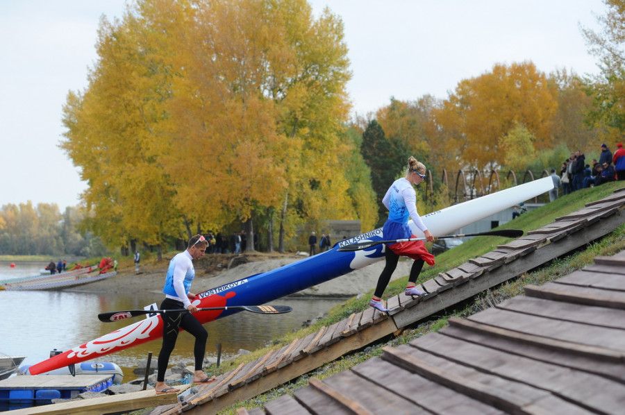 На гребном канале стартовал международный "кубок чемпионов". Фото: Дмитрий Лямзин