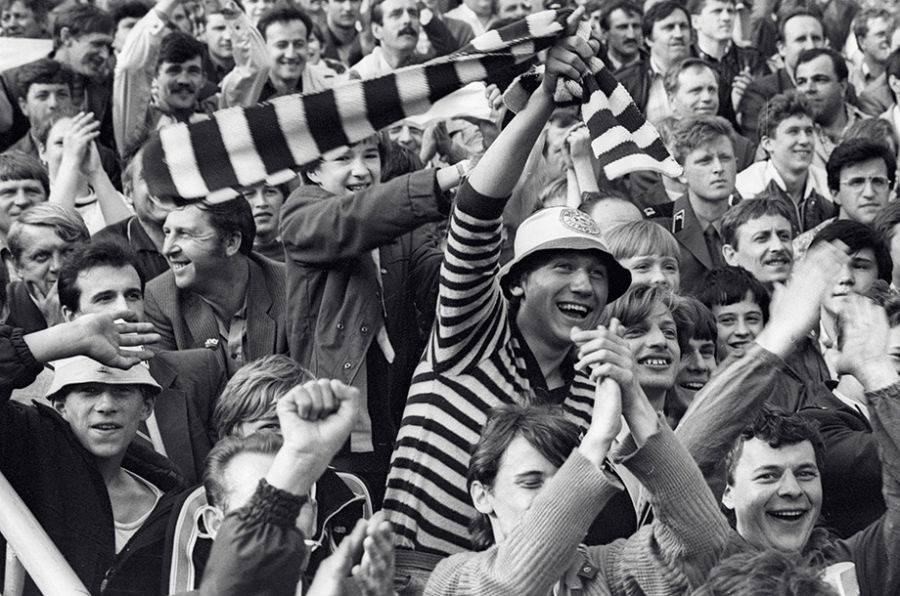 Болельщики минского «Динамо»  Фото: РИА Новости  