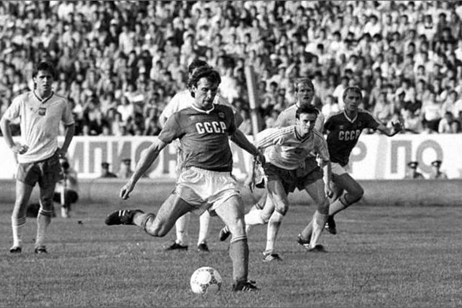 СССР — Польша — 2:1. Гол Олега Протасова. Фото: Чемпионат.Com