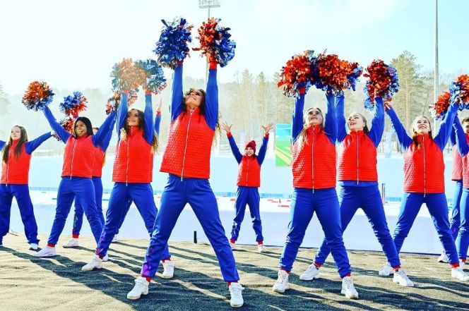 Поздравление с Днём молодежи