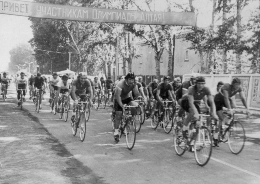 Летопись сельских олимпиад Алтайского края. V летняя. Алейск, 1981 год (фото)