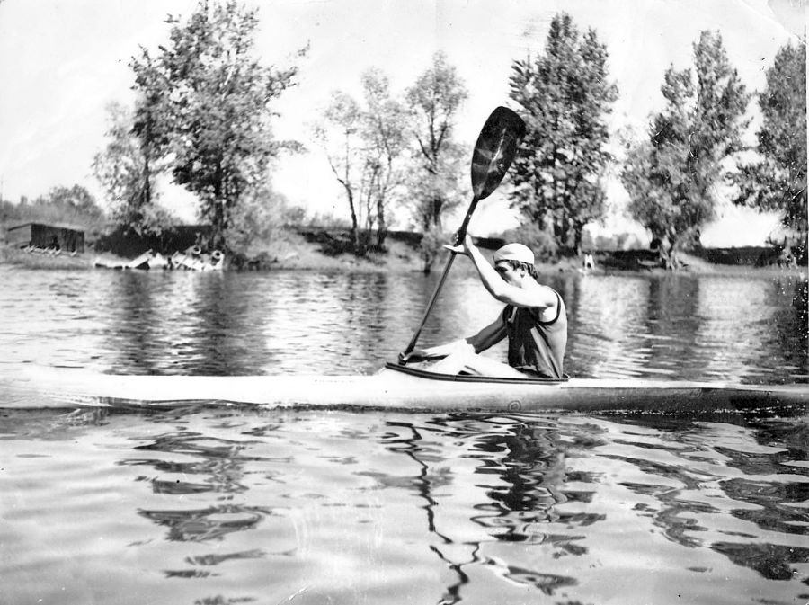 Тренировка Виктора Гостяева на обской протоке Лапе 