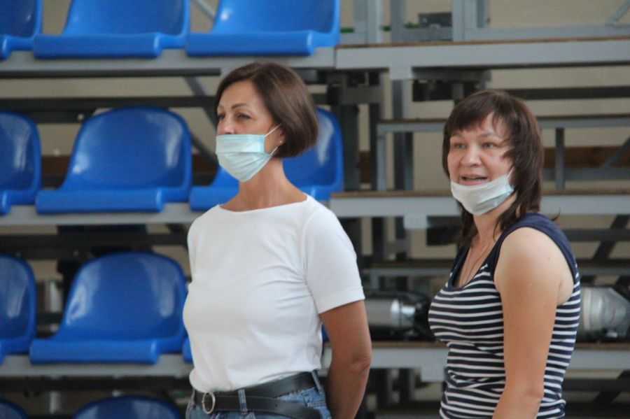 «Жемчужина Алтая» и «Олимпийские надежды» вернулись к тренировкам в «Оби» 