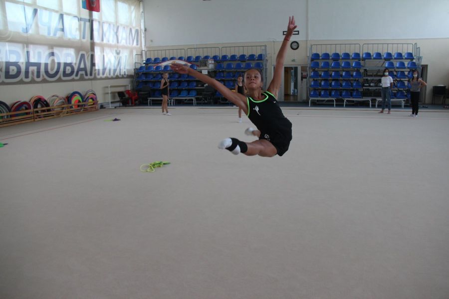 «Жемчужина Алтая» и «Олимпийские надежды» вернулись к тренировкам в «Оби» 