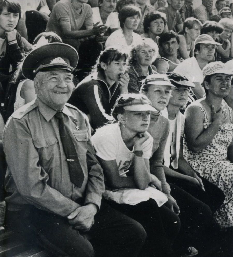 Летопись сельских олимпиад Алтайского края. VII летняя. Мамонтово, 1983 год. Часть первая (фото)