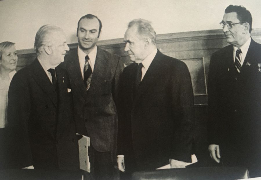 Обменял "Мерседес" на "Ниву". Человек, который спас московскую Олимпиаду