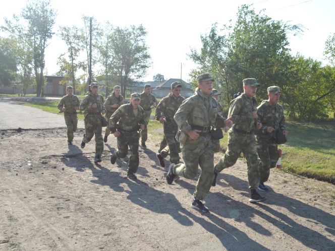 Росгвардия отметила День физкультурника марш-броском