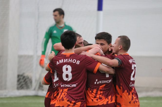 Начали за здравие! Как стартовал чемпионат АКФФ (фото с матча "Темп" - "Полимер")