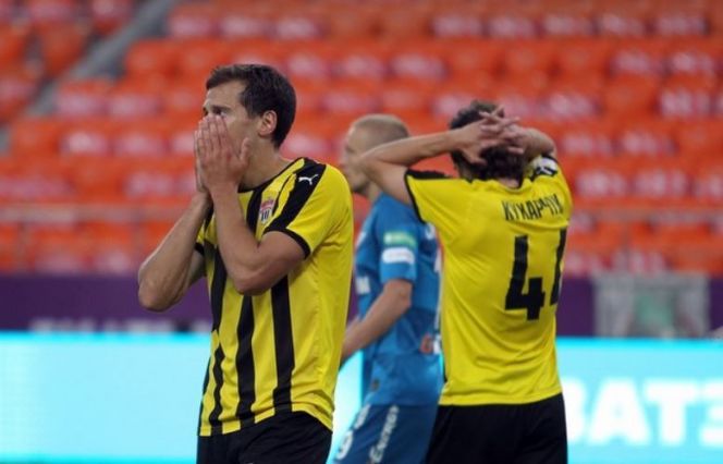 25 июля. Екатеринбург. «Зенит» — «Химки» — 1:0. Реакция Егора Данилкина на неиспользованный голевой момент в концовке матча. Фото ФК «Химки»