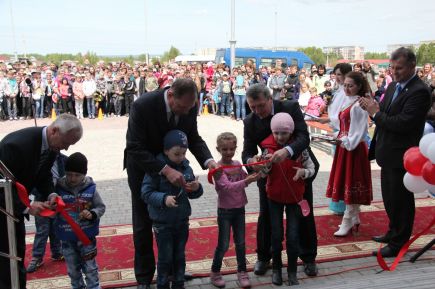 На радость всей округе!