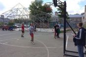 В парке "Изумрудный" состоялся первый этап соревнований по стритболу.