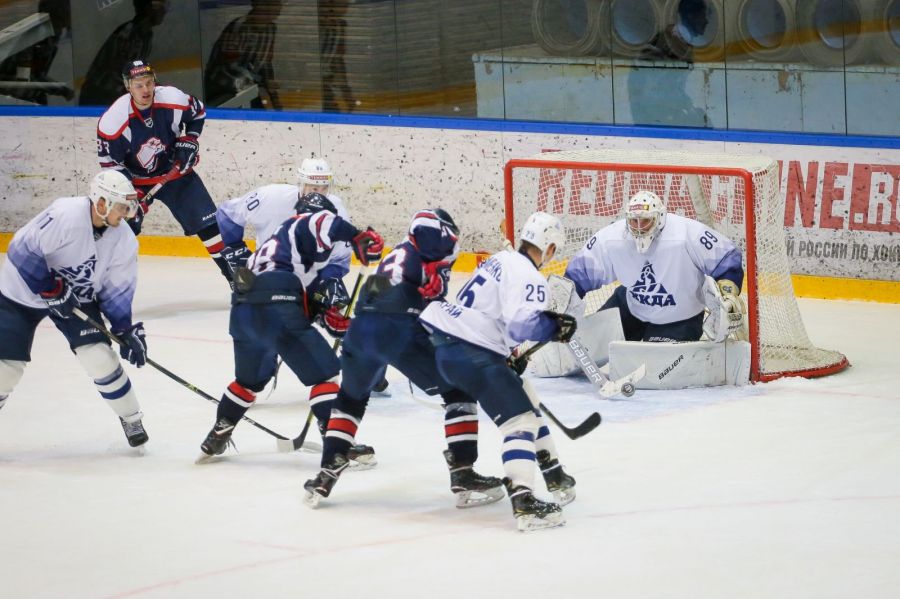 Фрагмент матча "Кристалл" - "Динамо-Алтай". Фото: Дарья Митрофанова/ХК "Кристалл"