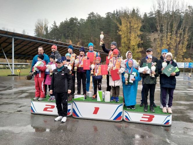 В Барнауле состоялась традиционная "Эстафета поколений"