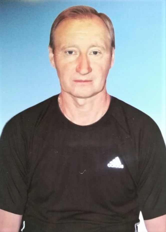 В 59 лет ушёл из жизни один из сильнейших тренеров края по лыжным гонкам Сергей Мороз 