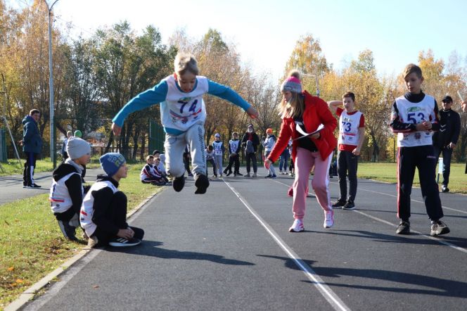 В Барнауле подведены итоги первенства СШОР "Горные лыжи" по ОФП среди горнолыжников и сноубордистов (много фото + протоколы и видео)