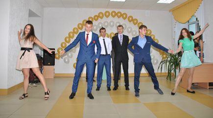 На финише - дипломы, музыка, цветы!