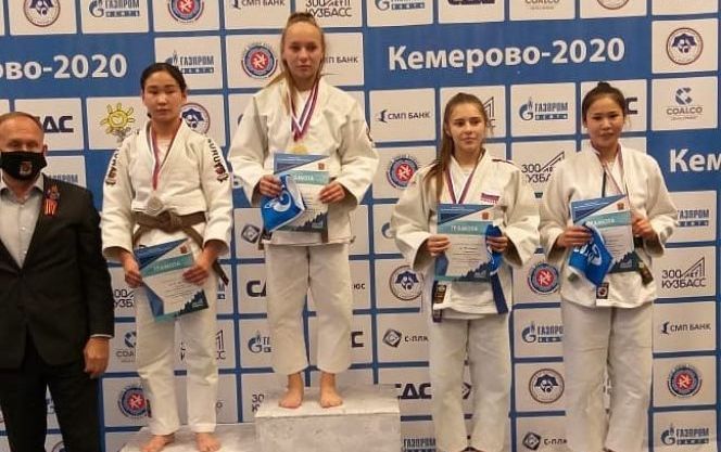 На юношеском (до 18 лет) первенстве Сибири в Кемерово спортсмены Алтайского края завоевали 6 медалей