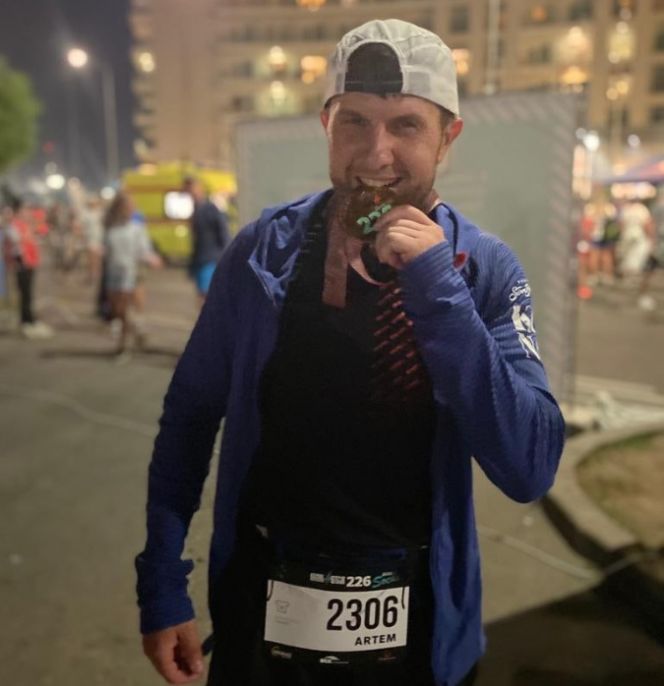 Артем Иванов - еще один триатлет с Алтайского края, преодолевший "железную" дистанцию 226 км