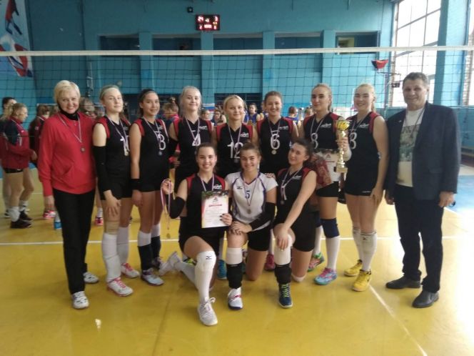 В Заринске подвели итоги краевого первенства среди команд девушек 2003-2004 годов рождения 