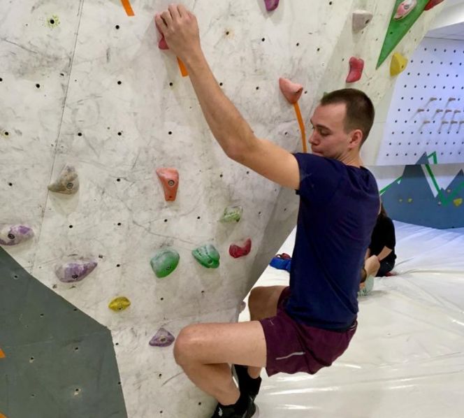 В Бийске состоялся скалолазный этап городской "Туриады-2020"