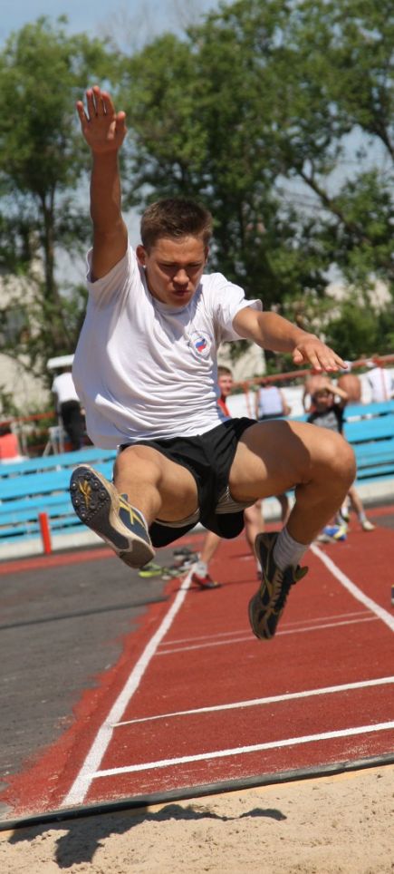 Побеждает тот, кто постоянно пашет и верит в мечту