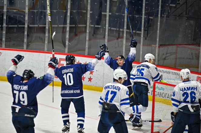 Фото: ХК "Динамо-Алтай"