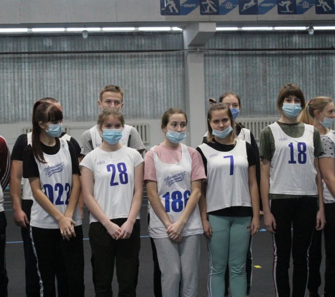 Студенты Алтайского института экономики выполнили нормы ГТО