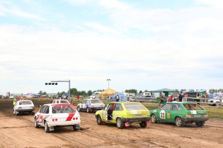 В Смоленском районе состоялся Кубок губернатора по автокроссу.