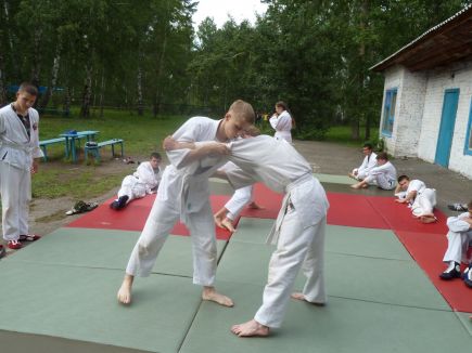 В оздоровительном лагере «Кристалл» открылся краевой фестиваль детского спорта.