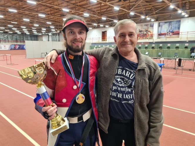 Сергей Каменский с отцом и тренером Игорем Владимировичем Каменским