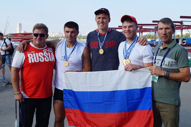 Мощный гребок