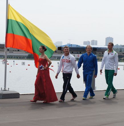 Мощный гребок