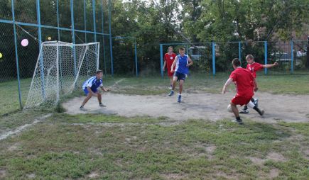 Сегодня в Барнауле состоялась ежегодная летняя спартакиада "Всё в твоих руках!" (фото).