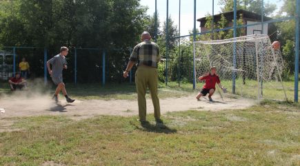 Сегодня в Барнауле состоялась ежегодная летняя спартакиада "Всё в твоих руках!" (фото).