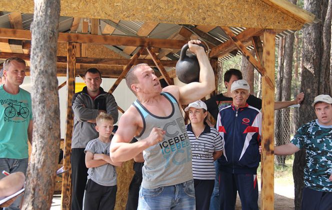 В Барнауле прошла спартакиада среди спортсменов с поражением опорно-двигательного аппарата на призы клуба «Патриот» (фото).