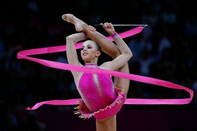 25 декабря. Барнаул. С/к "Эланс". Соревнования по художественной гимнастике «Снежная сказка»