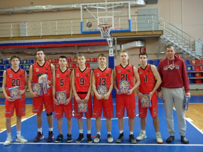 Первенство края среди баскетболистов 2003 года рождения выиграла рубцовская "СШ ЦСП "Юбилейный"
