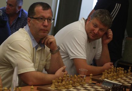 Латвийский, испанский, алтайский