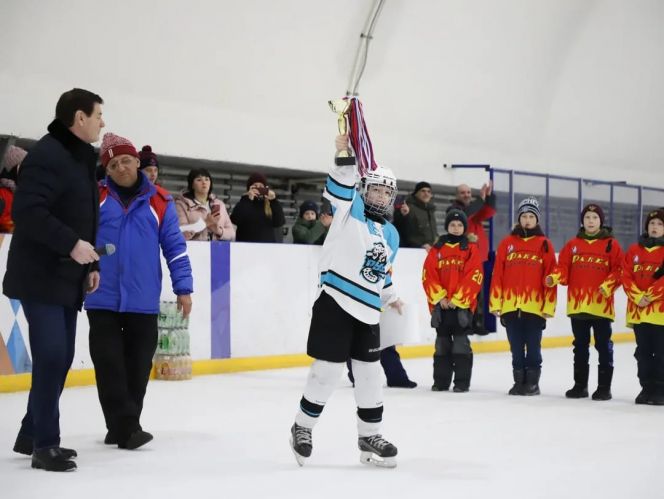 Бийский "Ирбис" - победитель краевого финала всероссийских соревнований "Золотая шайба"  среди хоккеистов 2010-2011 годов рождения 