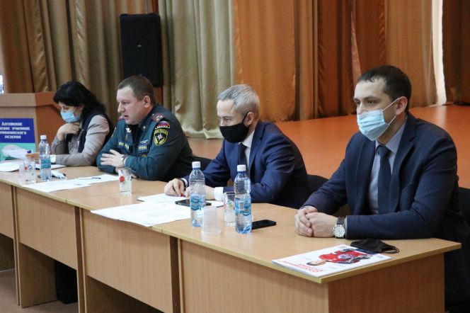 Из подвала - на выход! В АУОР прошло собрание спортивного актива в связи с вступлением в силу новых противопожарных правил 