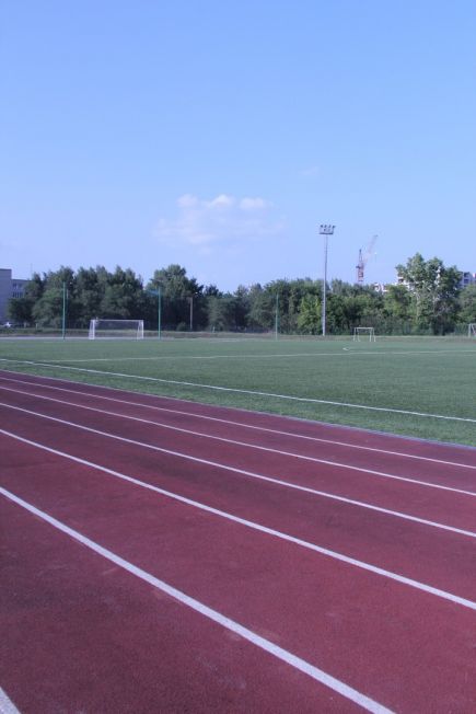 Завтра в Новоалтайске состоится торжественное открытие после реконструкции стадиона «Локомотив». 