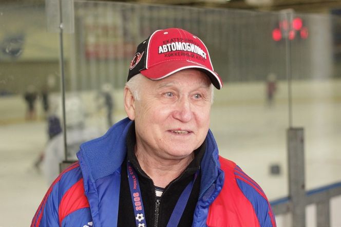 Альберт Федоров: "Нужны дети бедных". Интервью со свердловской легендой о детском хоккее, молодежной сборной, Павле Дацюке и другом