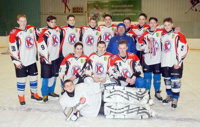 Славгородский "Кристалл" одержал убедительную победу в краевом финале турнира "Золотая шайба"  среди хоккеистов 2004-2005 годов рождения