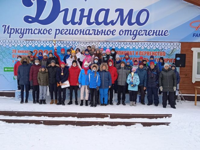 Сборная Алтайского края на чемпионате и первенстве Сибири по спортивному ориентированию в лыжных дисциплинах